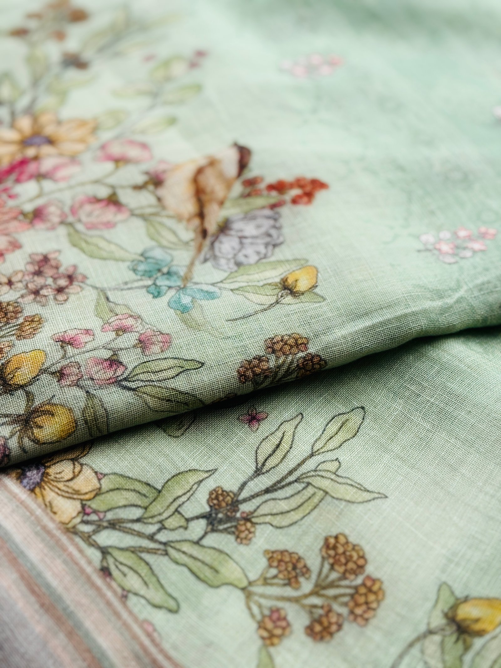 Linen Saree - Image 2