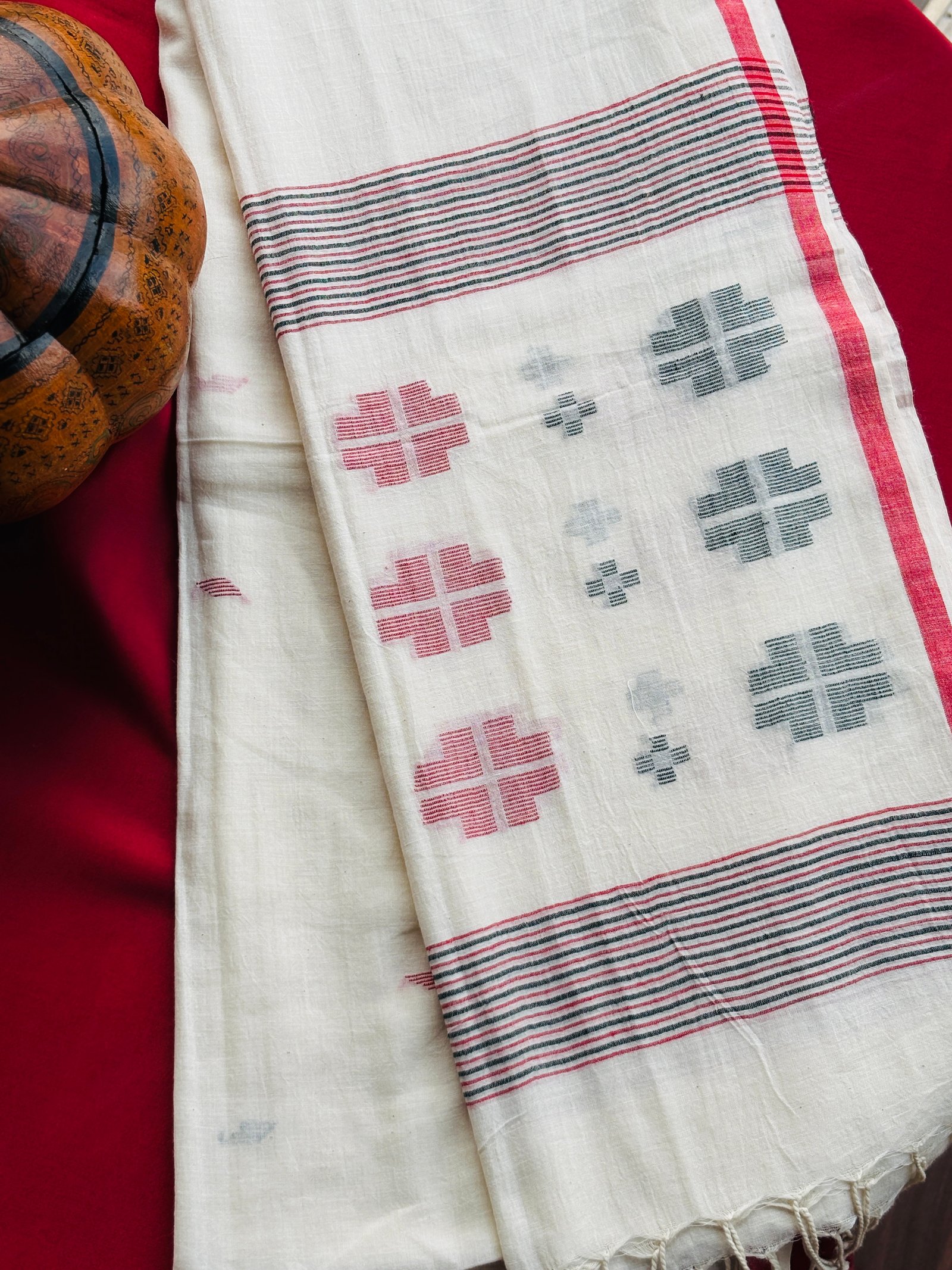 Jamdani Shawl - Image 2