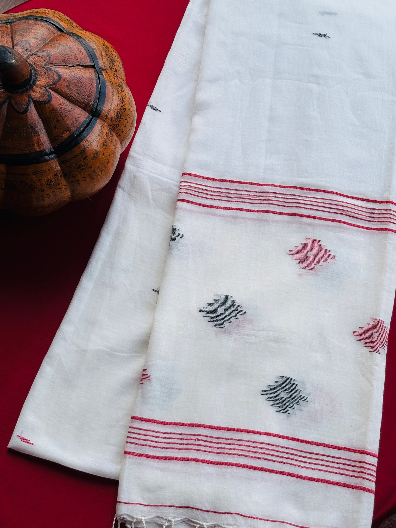 Jamdani Shawl - Image 2